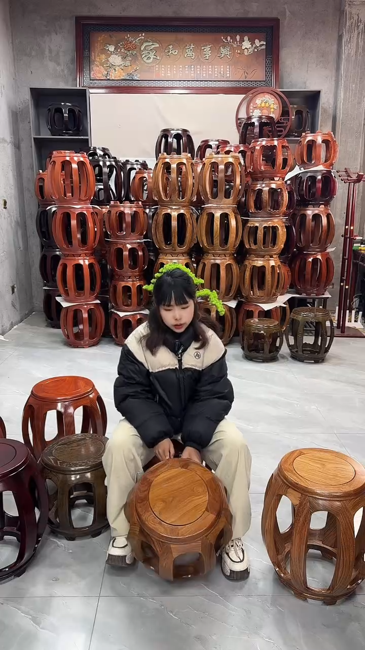 【闪购商品】花梨木类家具原木色小号鼓凳一对