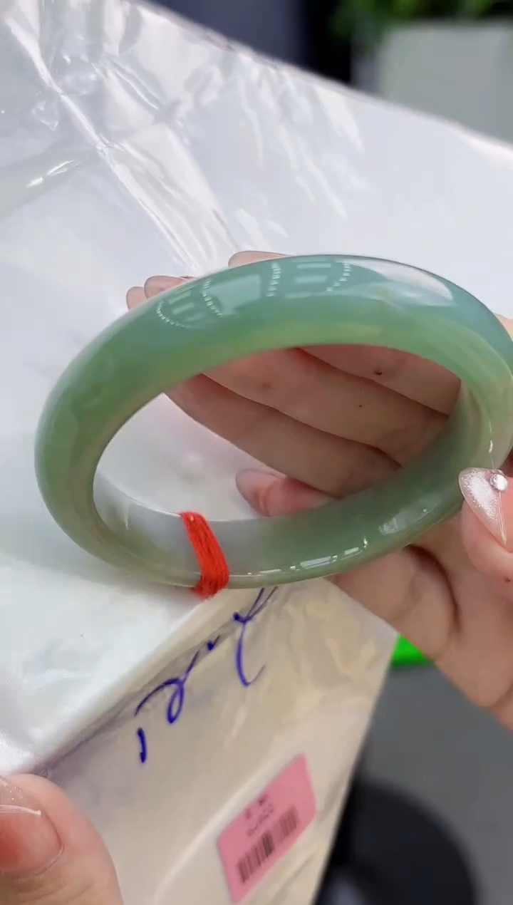 【闪购商品】翡翠手镯未镶嵌翡翠手镯