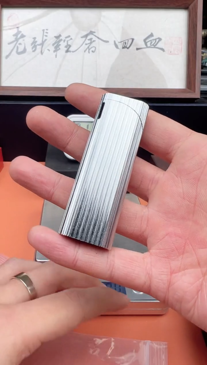 乐****4【老张回血】中古打火机（裸机）