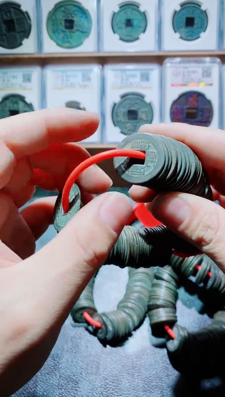 【闪购商品】铜早期未流通乾隆泉源100个