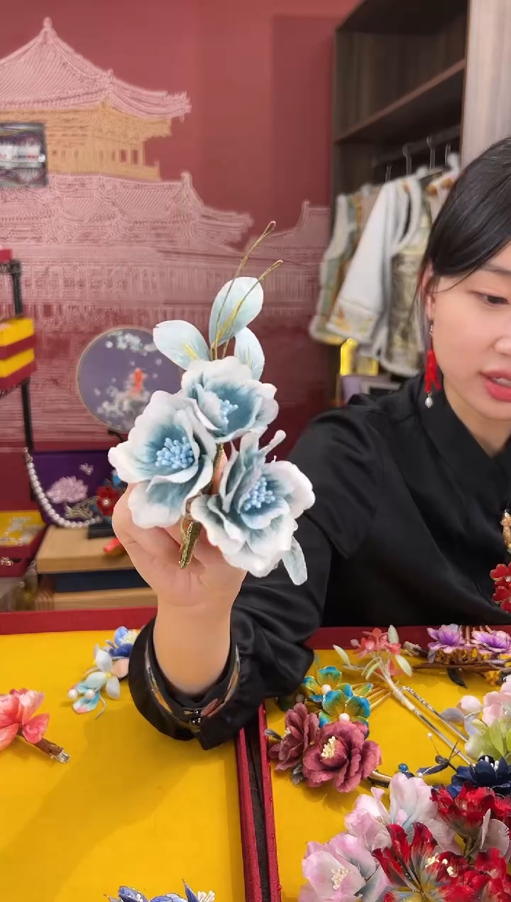 【闪购商品】刺绣非遗绒花（发饰）  