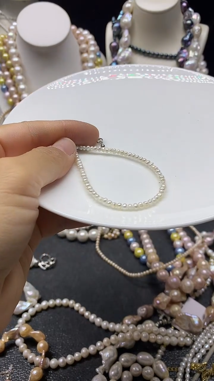 颈饰未镶嵌淡水珍珠多人