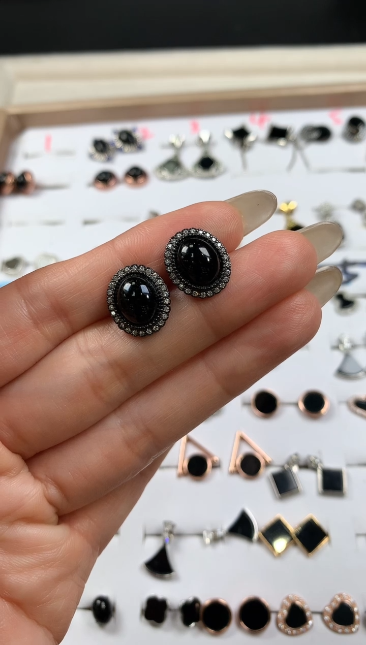 银S925镶嵌翡翠耳饰翡翠