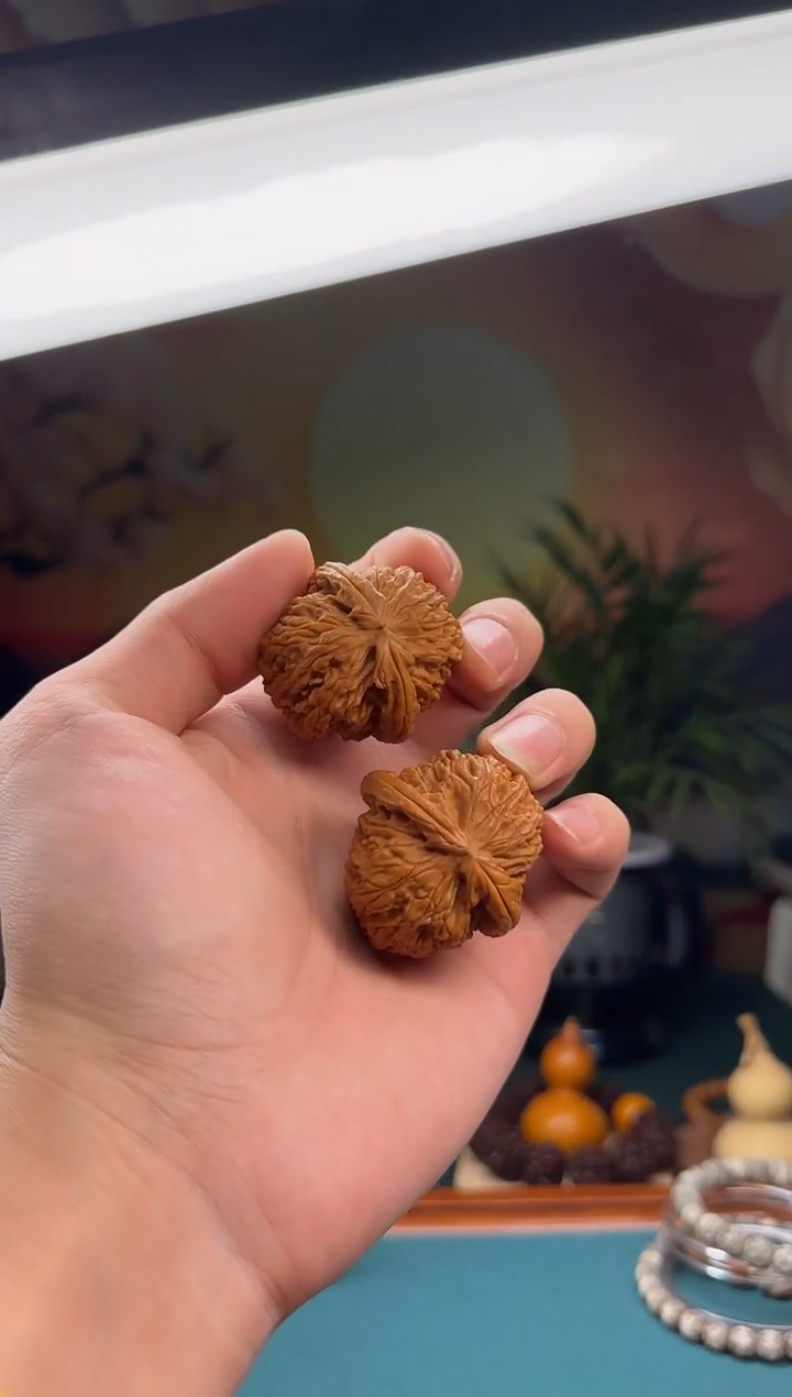 【闪购商品】文玩核桃吊坠核桃001