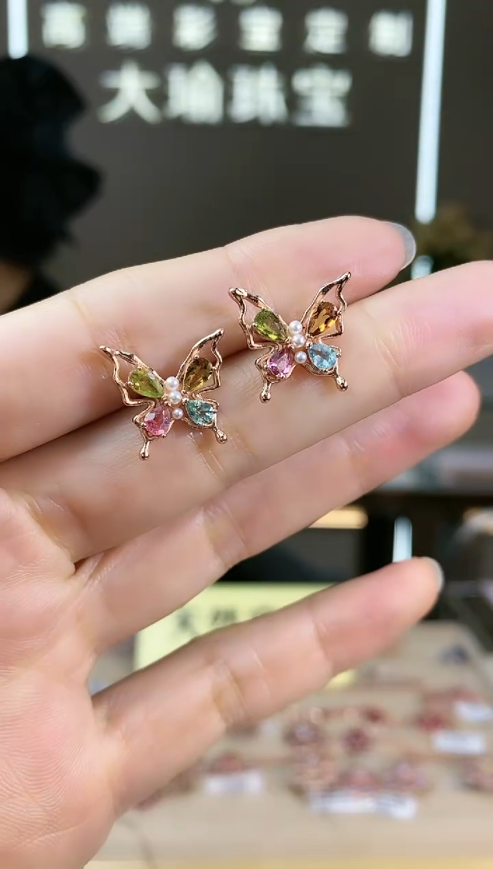 【闪购商品】碧玺耳饰银S925镶嵌耳饰