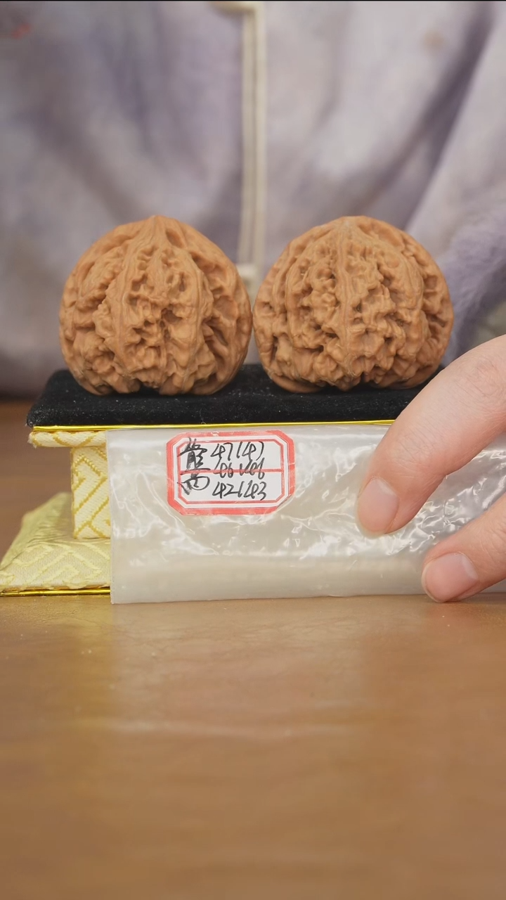 把件文玩核桃非嫁接大粗筋微修