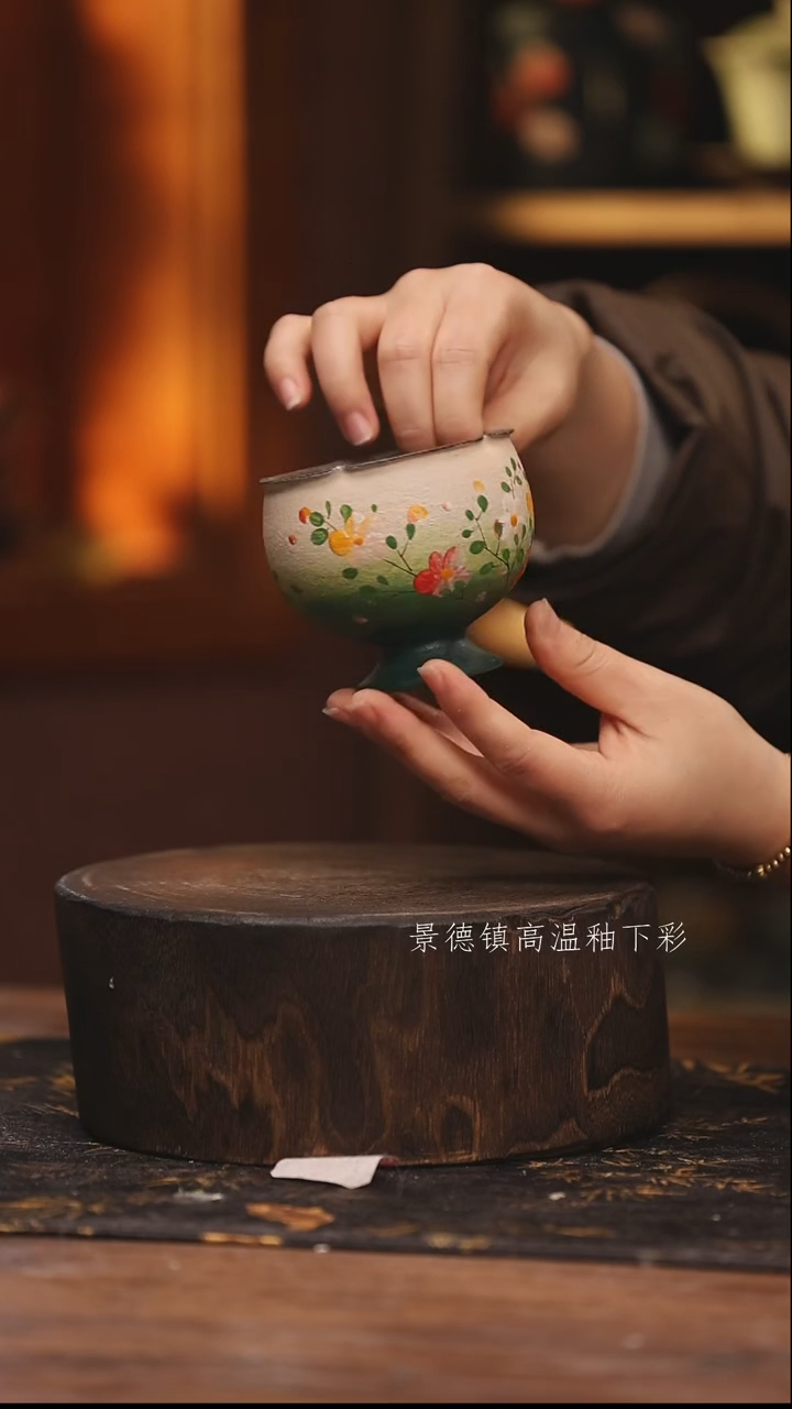 陶瓷景德镇高温釉下手绘陶瓷