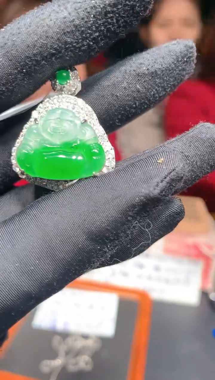 【闪购商品】定制翡翠未镶嵌61定制翡翠-多样性发货（发其一）