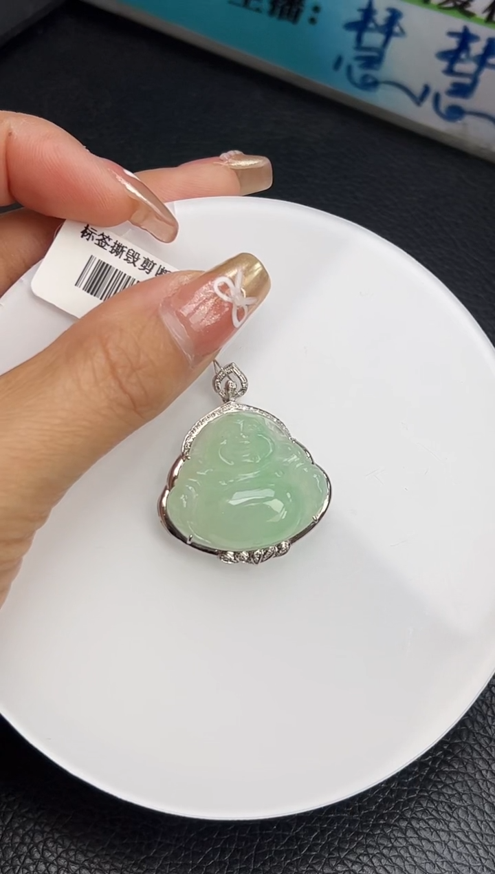 【闪购商品】翡翠颈饰18K金镶嵌YM129-4 佛公