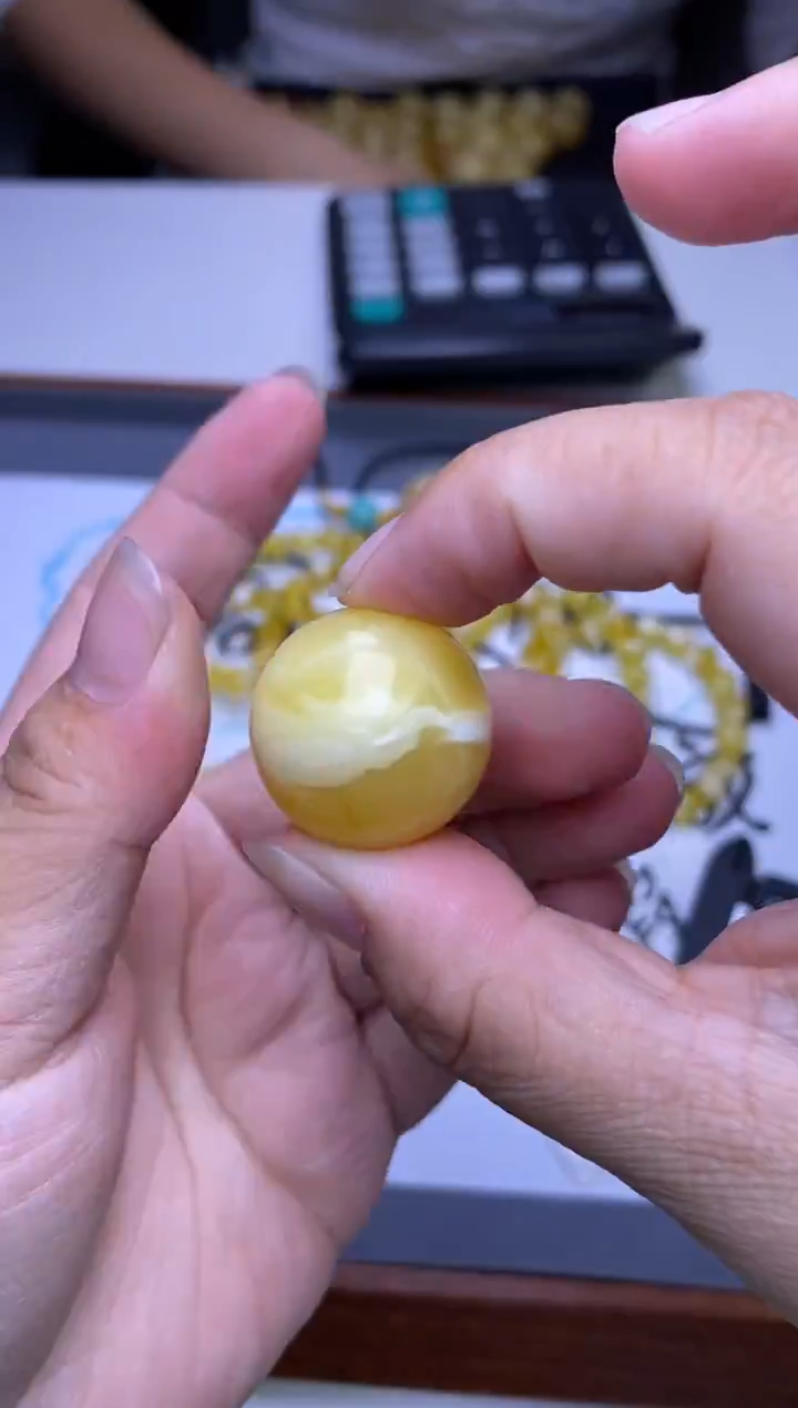 裸石琥珀未镶嵌大小姐珠宝严选102