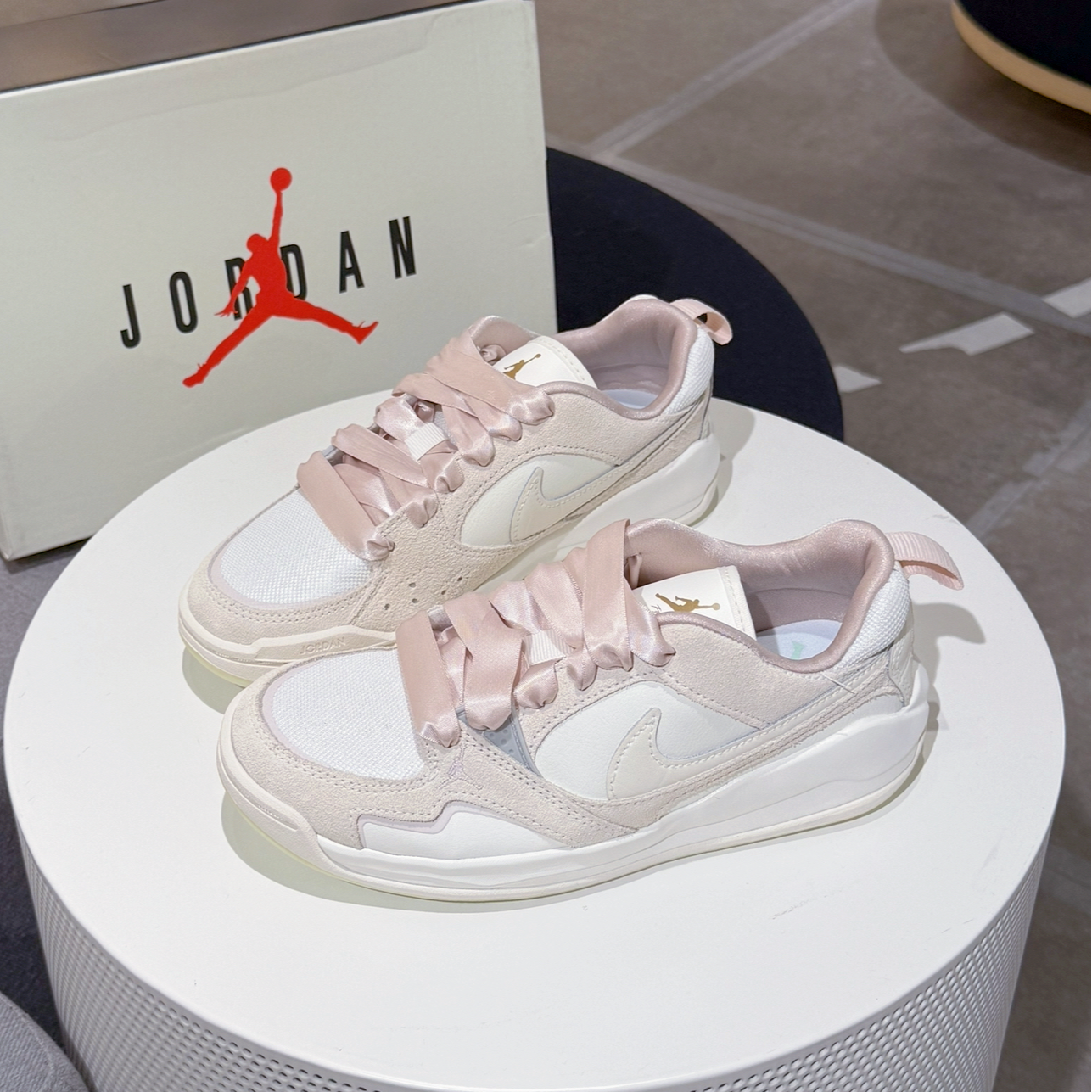 NIKE/耐克官方正品JORDAN CMFT ERA芭蕾风女子舒释鞋IH7325-101