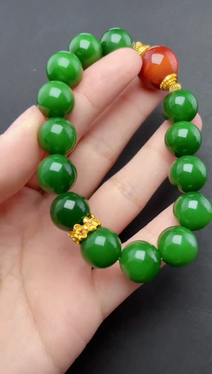 【闪购商品】和田玉手串18K金镶嵌辣绿手串12mm