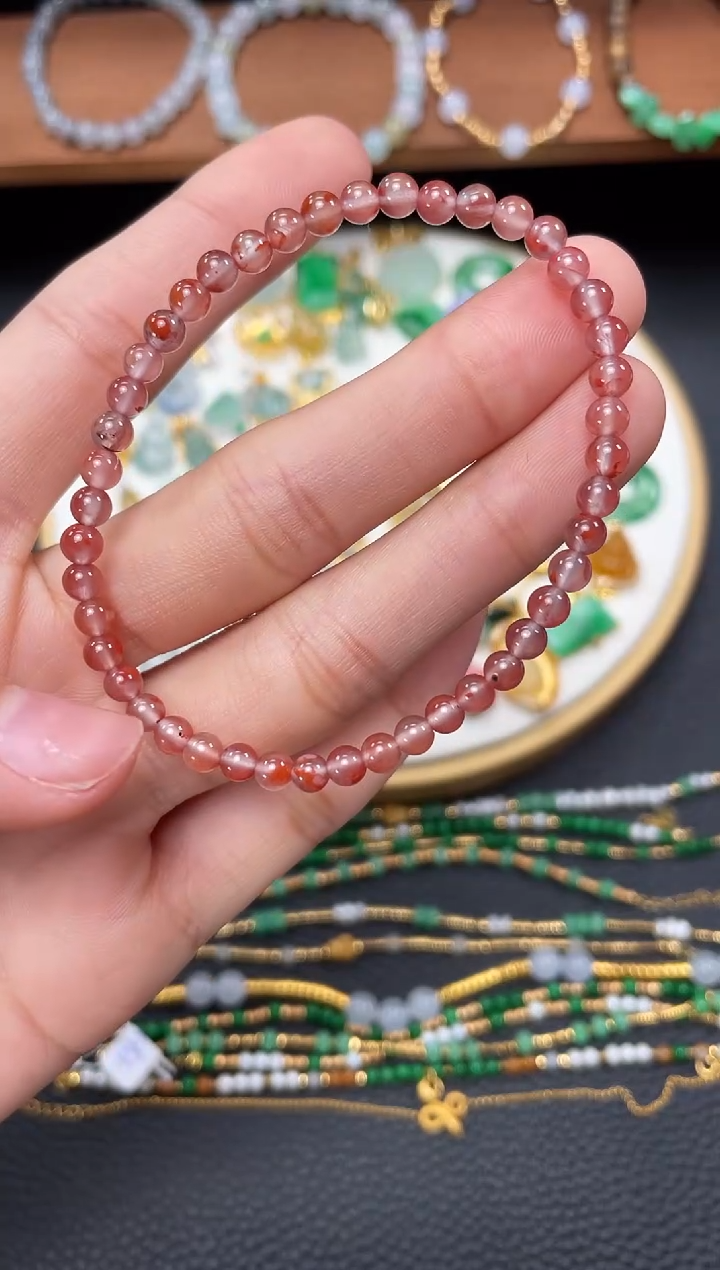 【闪购商品】南红玛瑙手串未镶嵌一个   