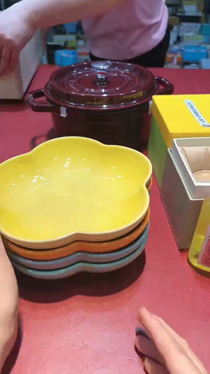 【闪购商品】瓷片锅碗瓢盆一件不剩