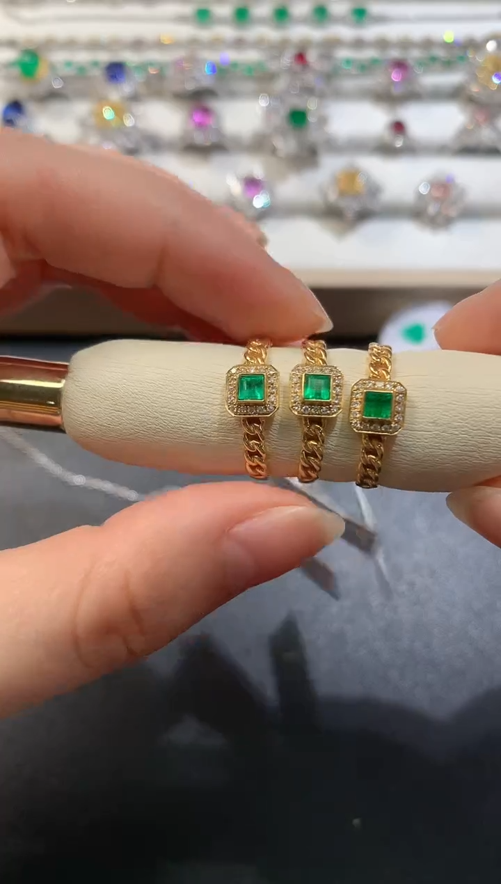 【闪购商品】祖母绿戒指18K金镶嵌多样性发其一Z54|2500