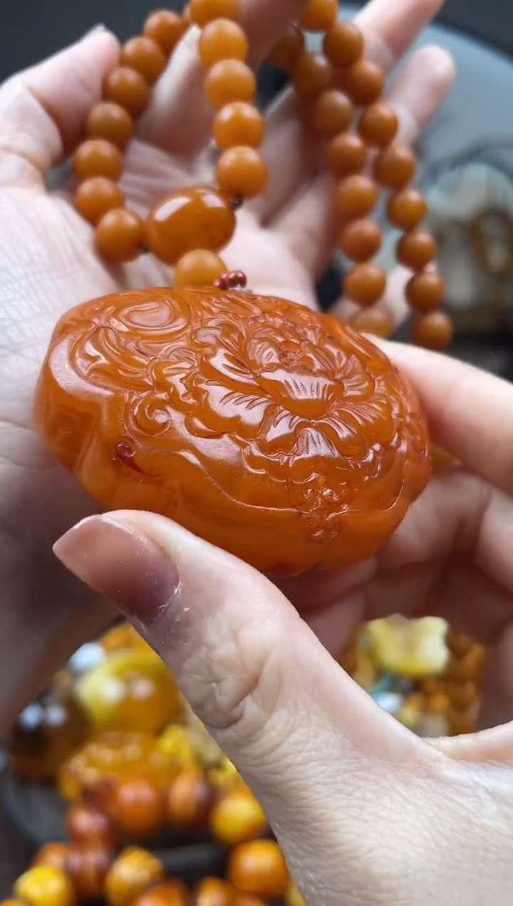 【闪购商品】琥珀裸石未镶嵌首饰 假1赔4 （多样性发货1件（微瑕