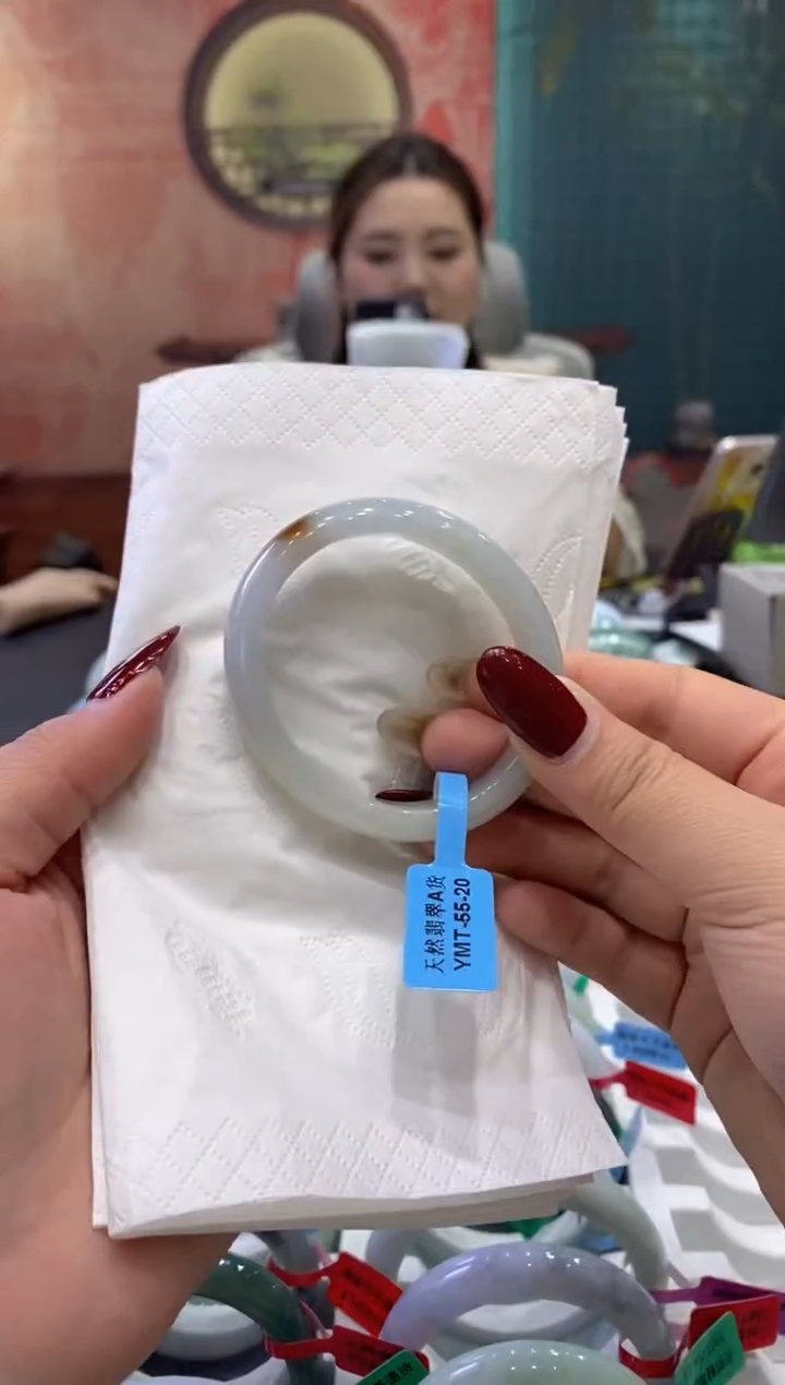 【闪购商品】翡翠手镯未镶嵌多人005226