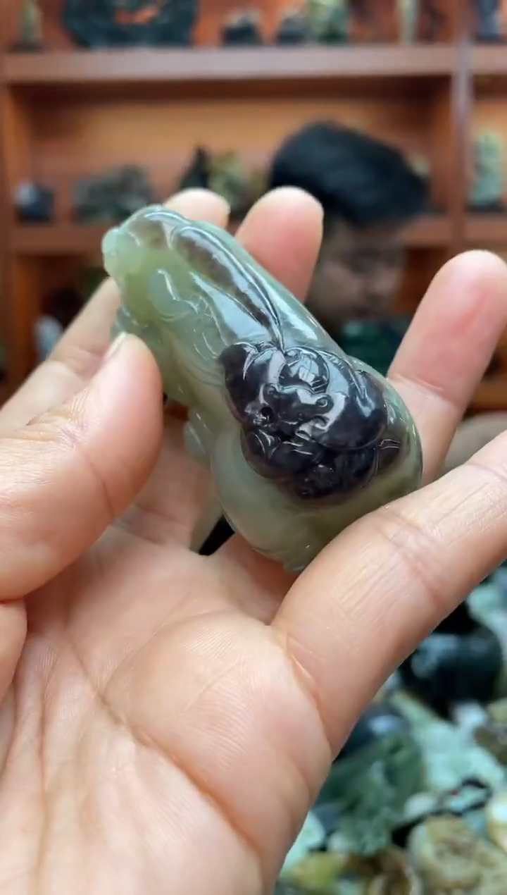 未镶嵌和田玉把件1