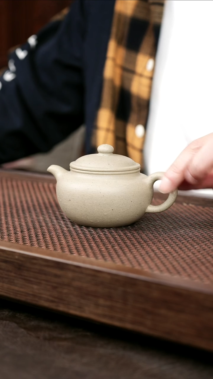 茶壶紫砂青段莲子