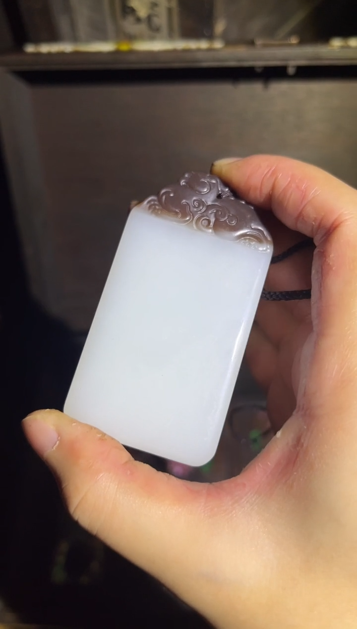 【闪购商品】和田玉吊坠(赠链)未镶嵌27奇奇奇奇专属链接