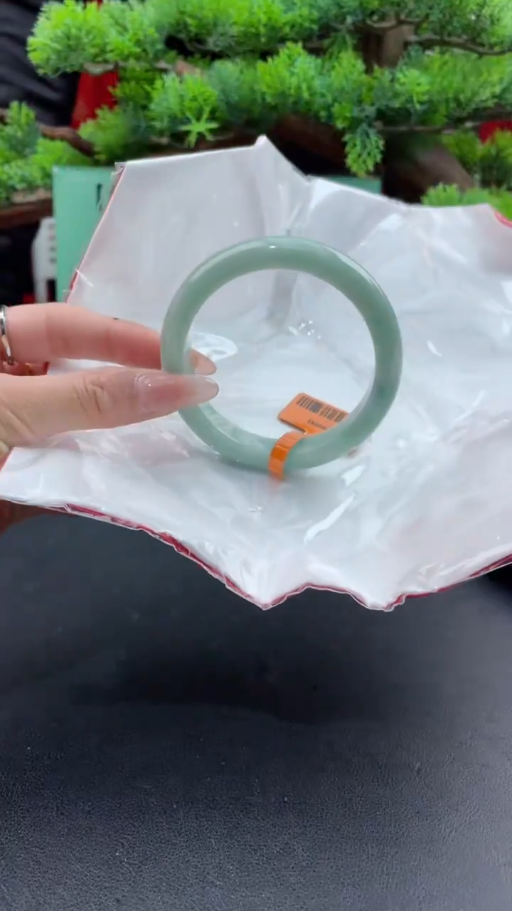 【闪购商品】翡翠手镯未镶嵌6翡翠手镯