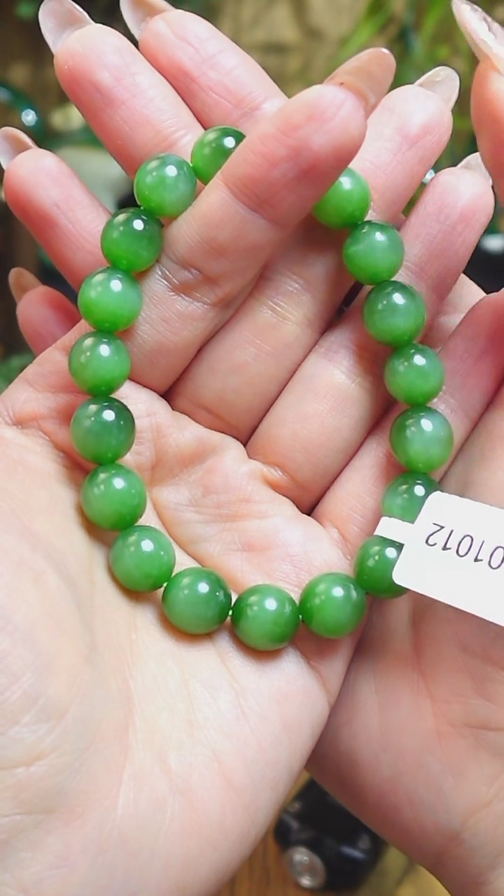 【闪购商品】和田玉手串未镶嵌俄料碧玉猫眼卡10mm