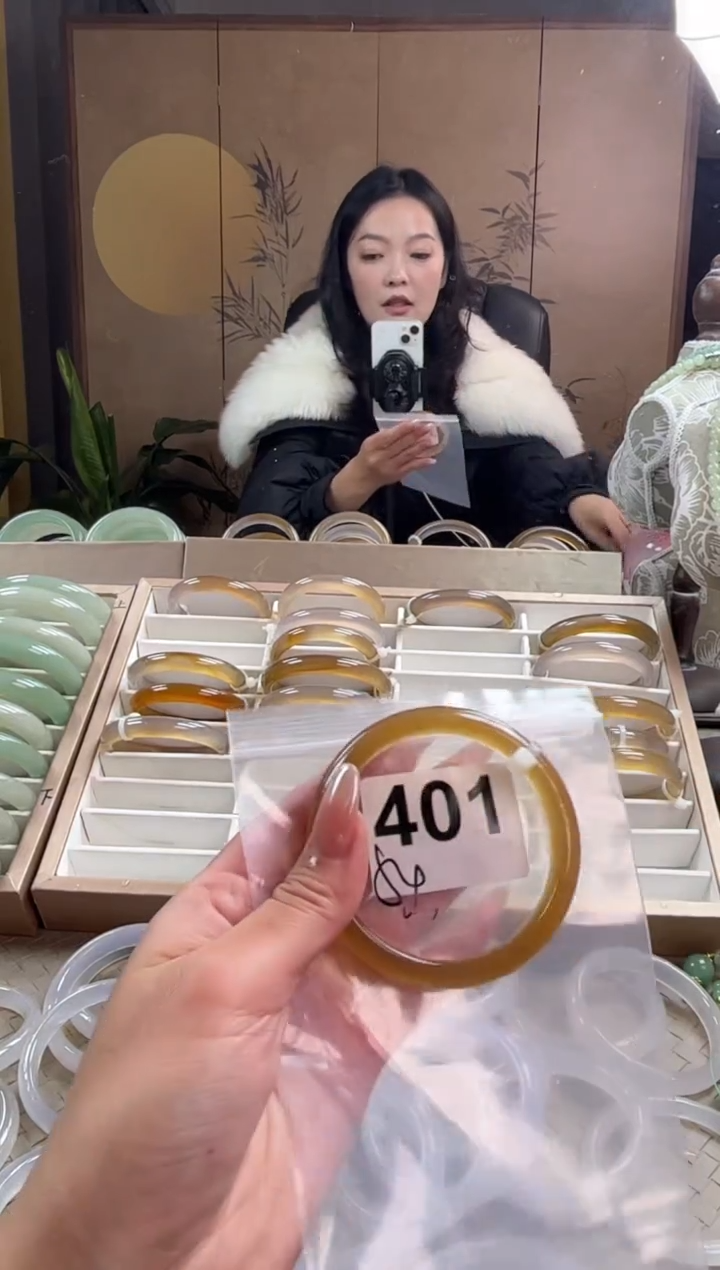 手镯玛瑙/玉髓未镶嵌401