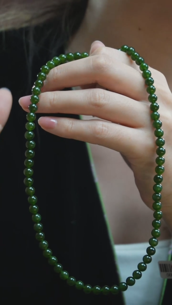 颈饰未镶嵌和田玉C7