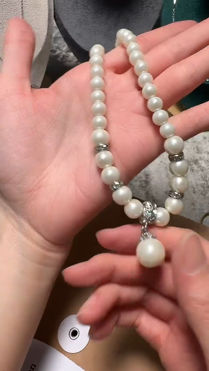 无925银时尚饰品如图所示