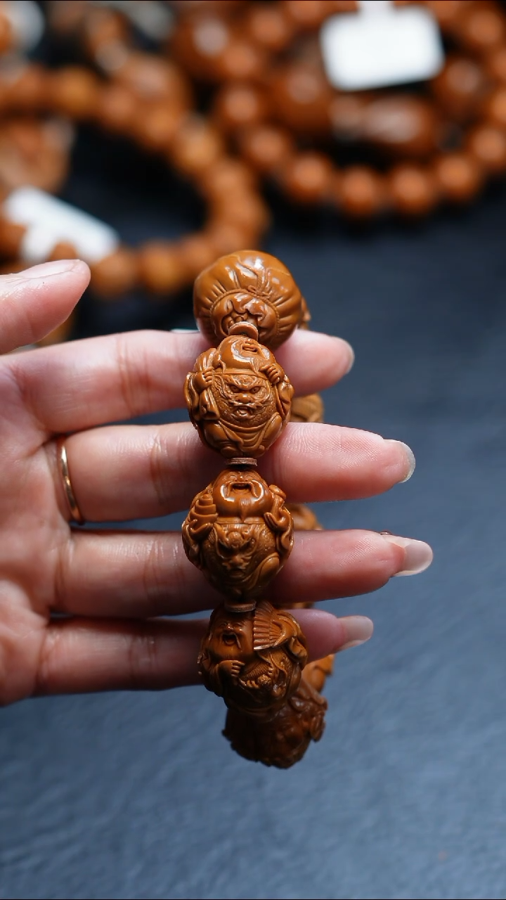 【闪购商品】橄榄核吊坠苏工橄榄核