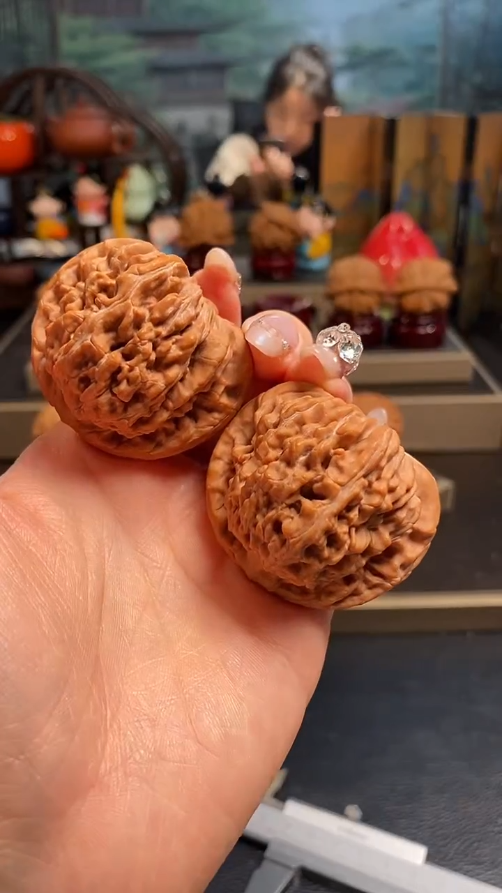 【闪购商品】文玩核桃吊坠K120四座楼46