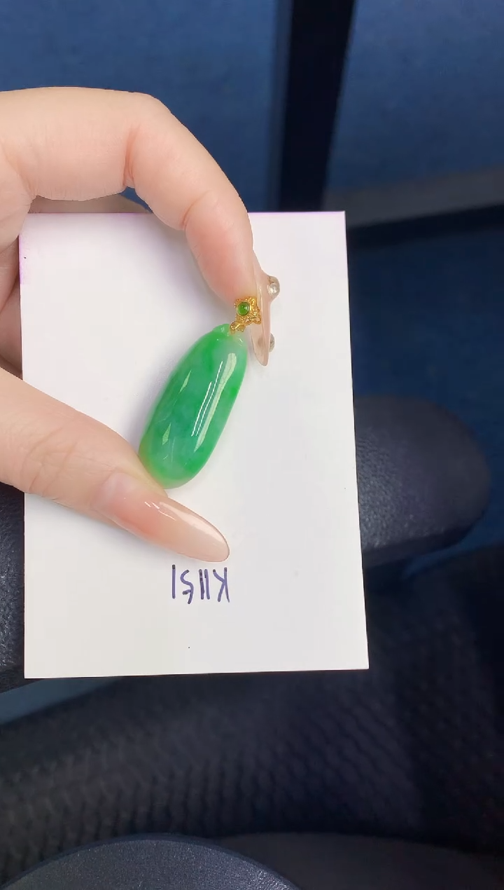 颈饰未镶嵌翡翠缅甸天然翡翠A货