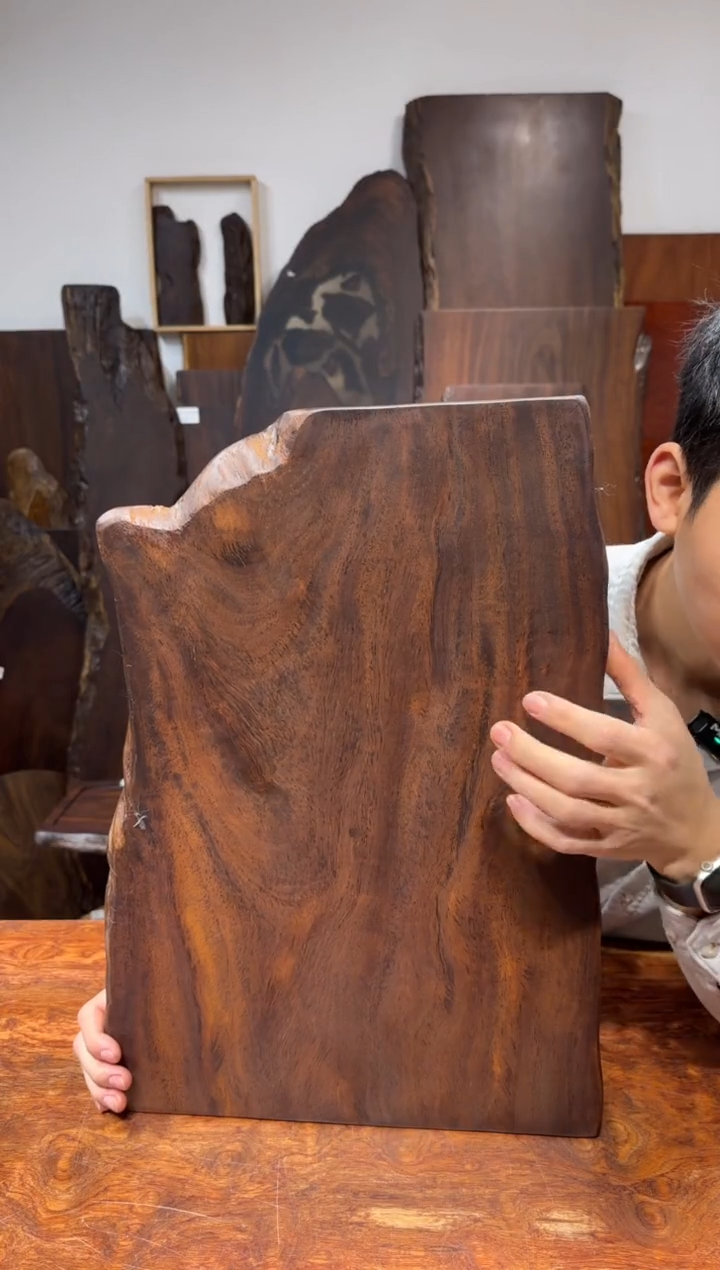 风车木（黑檀木）尺寸50*33*2.3编号934