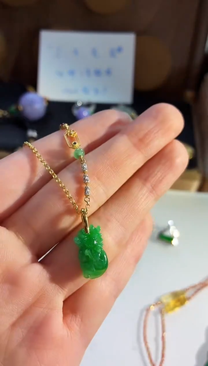吊坠(不含链)18K金镶嵌翡翠吊坠