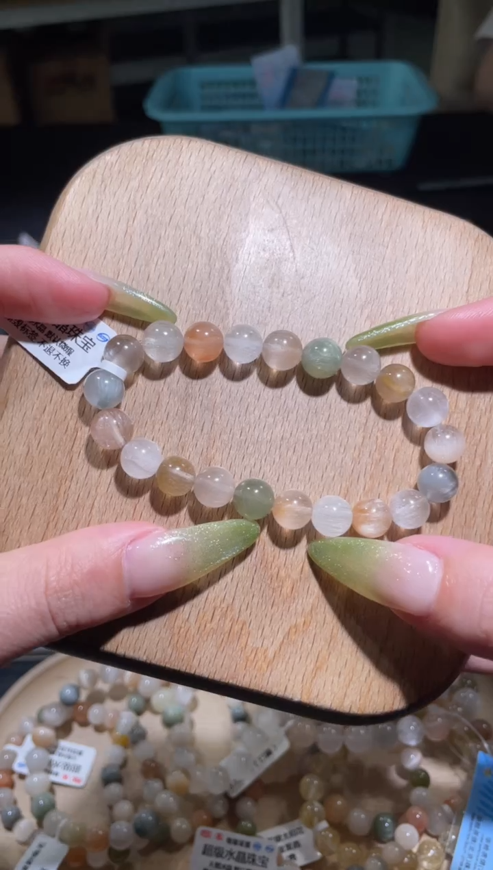 【闪购商品】水晶手链未镶嵌160号多样性发货一P  9+