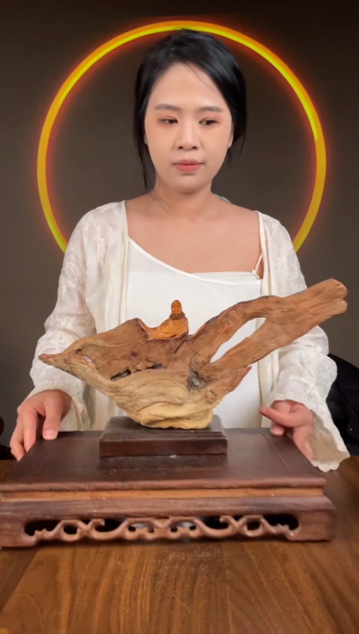 【闪购商品】柏木（崖柏）手工摆件,先抢先得!