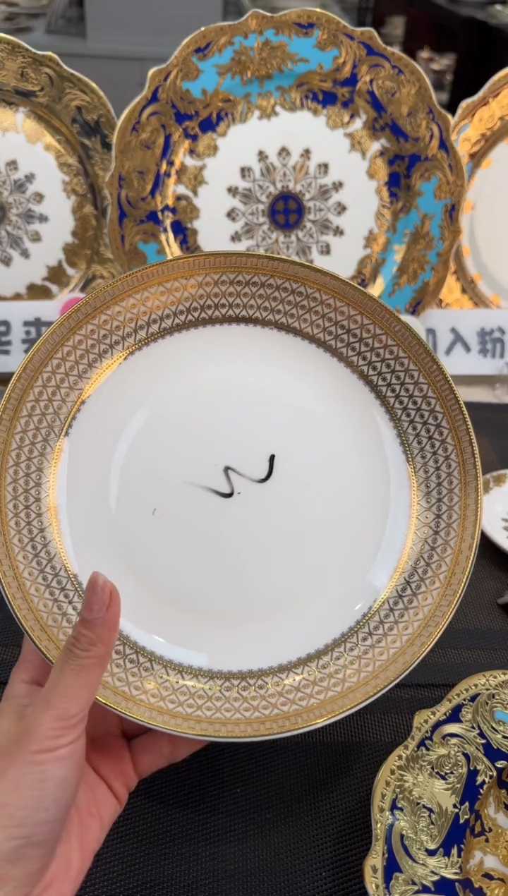 【闪购商品】瓷片8英寸菜盘 正品