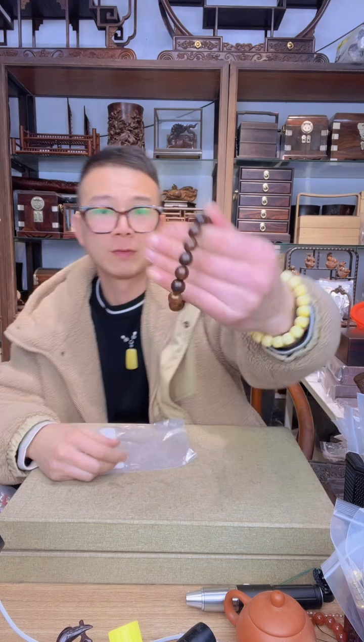 【闪购商品】乌木类书架047牛可可1.2单圈手串