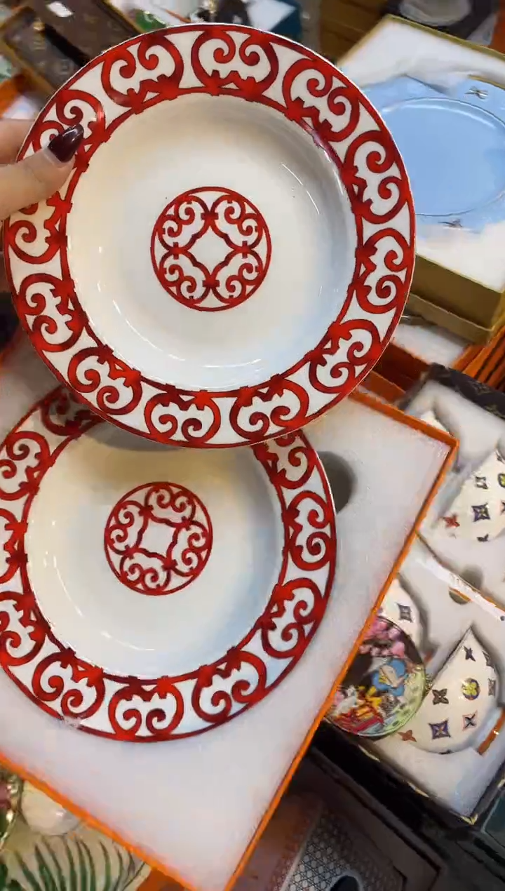 杯鸿辉家品牌瓷器，京东包邮！   