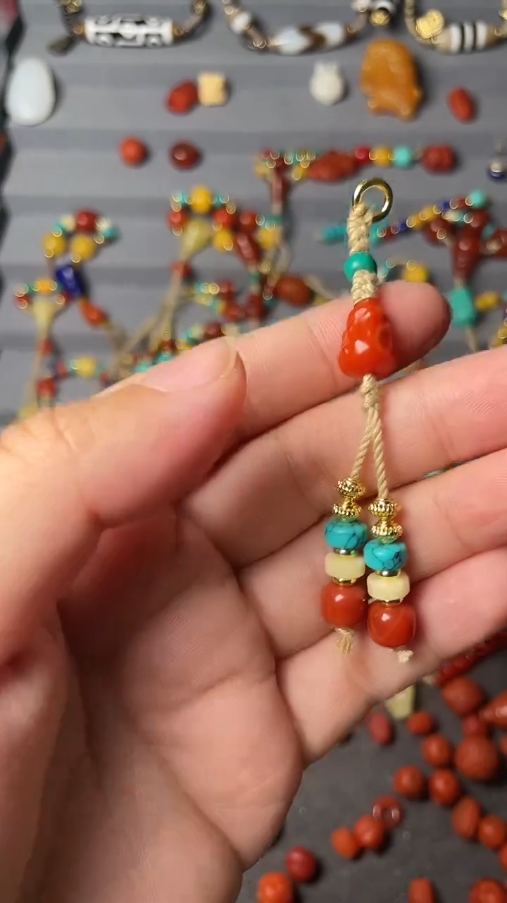 未镶嵌配饰玛瑙/玉髓貔貅侧挂弟子珠