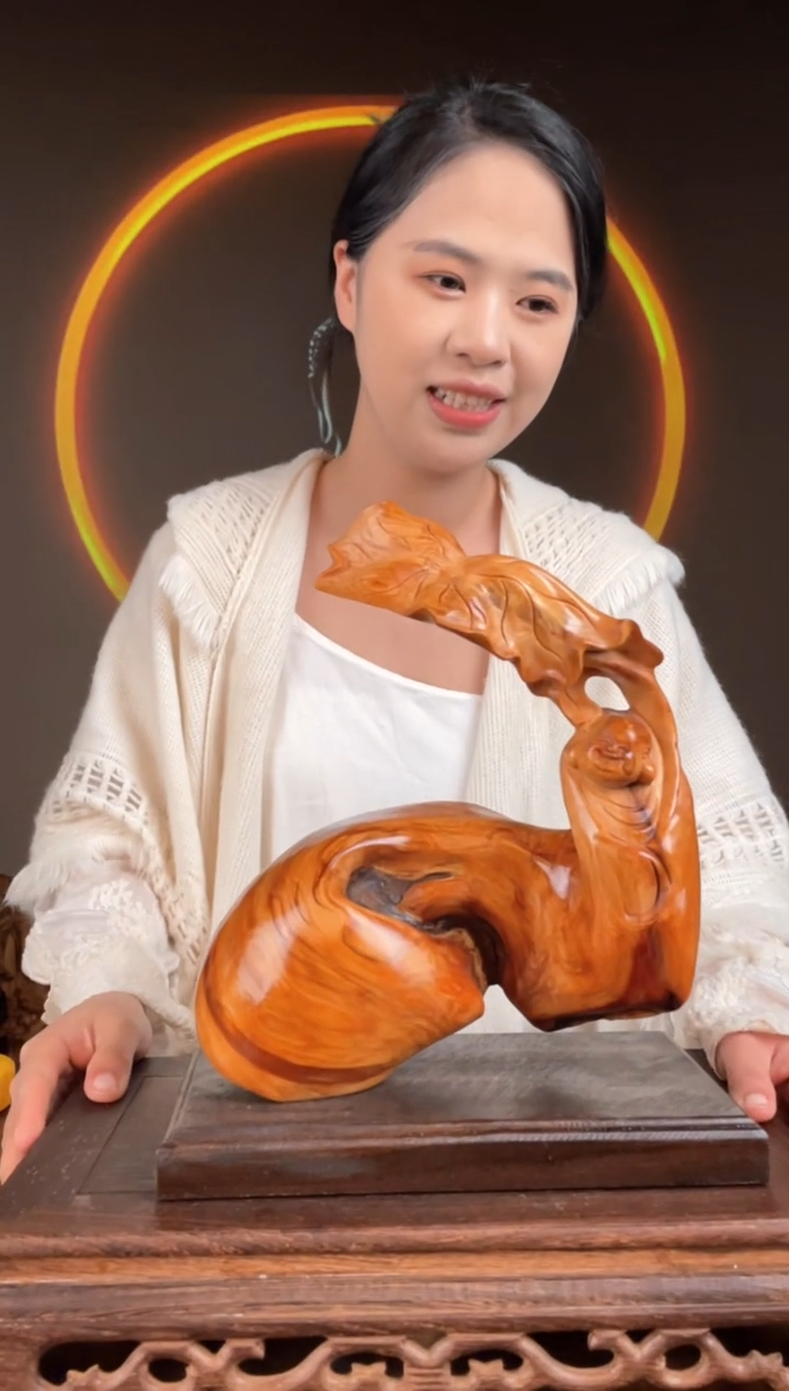 【闪购商品】柏木（崖柏）手工摆件,先抢先得!