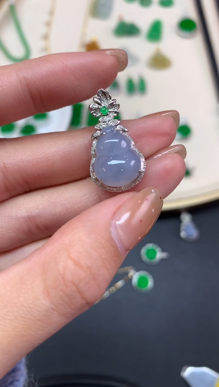 【闪购商品】翡翠吊坠(不含链)18K金镶嵌吊坠A528|3680