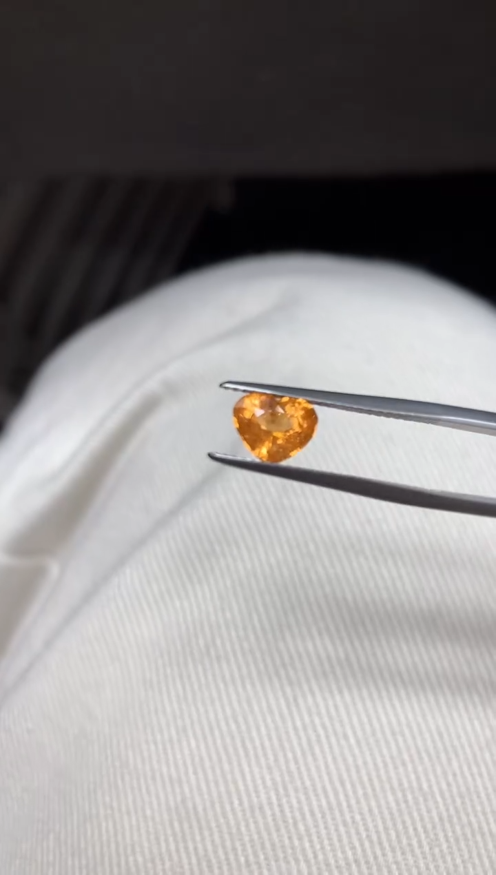 【闪购商品】石榴石裸石未镶嵌a-235 1.67ct