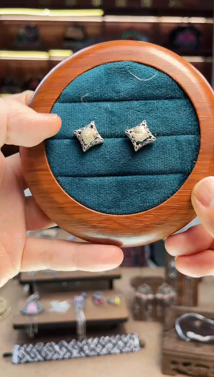 【闪购商品】织绣1878黔东南苗族刺绣