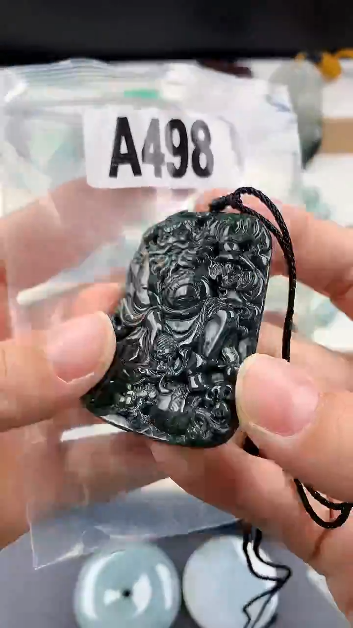 颈饰未镶嵌翡翠天然翡翠吊坠挂件