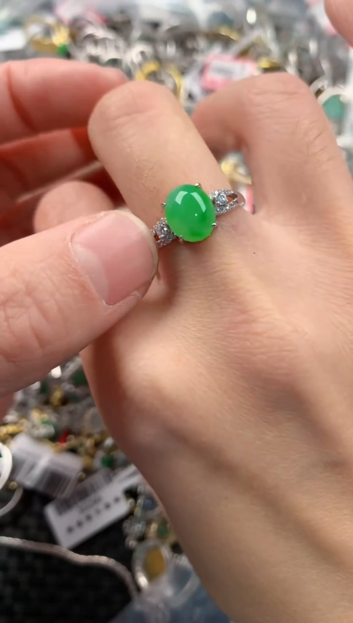 银S925镶嵌戒指翡翠222       6