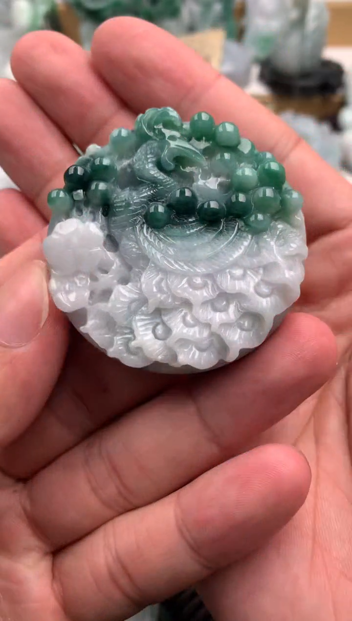 吊坠(不含链)未镶嵌翡翠1