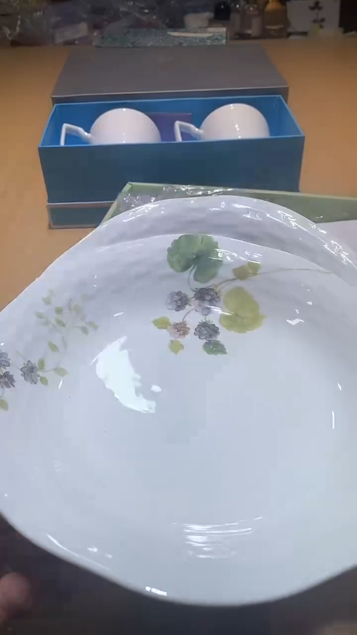 【闪购商品】瓷片锅碗瓢盆一件不剩