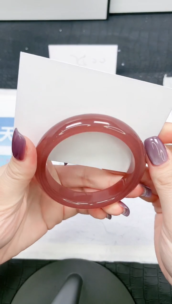 【闪购商品】石英质玉手镯未镶嵌228-55.5