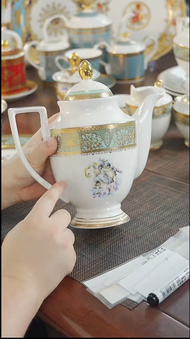 瓷片茶壶  福利价